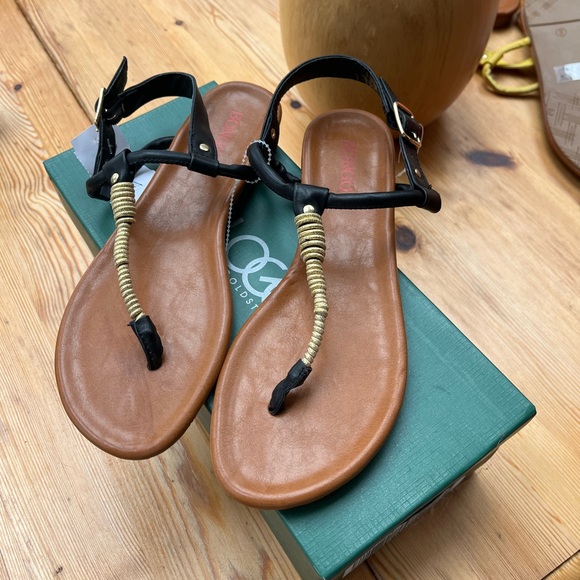 Brand new black sandals, size 8 - Picture 5 of 6